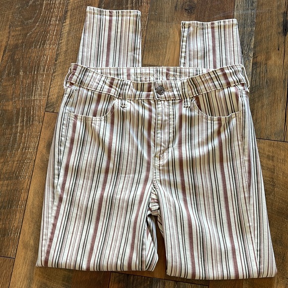 American Eagle Hi Rise Jegging Striped Skinny Next Level Stretch  Sz 10 - Picture 10 of 10
